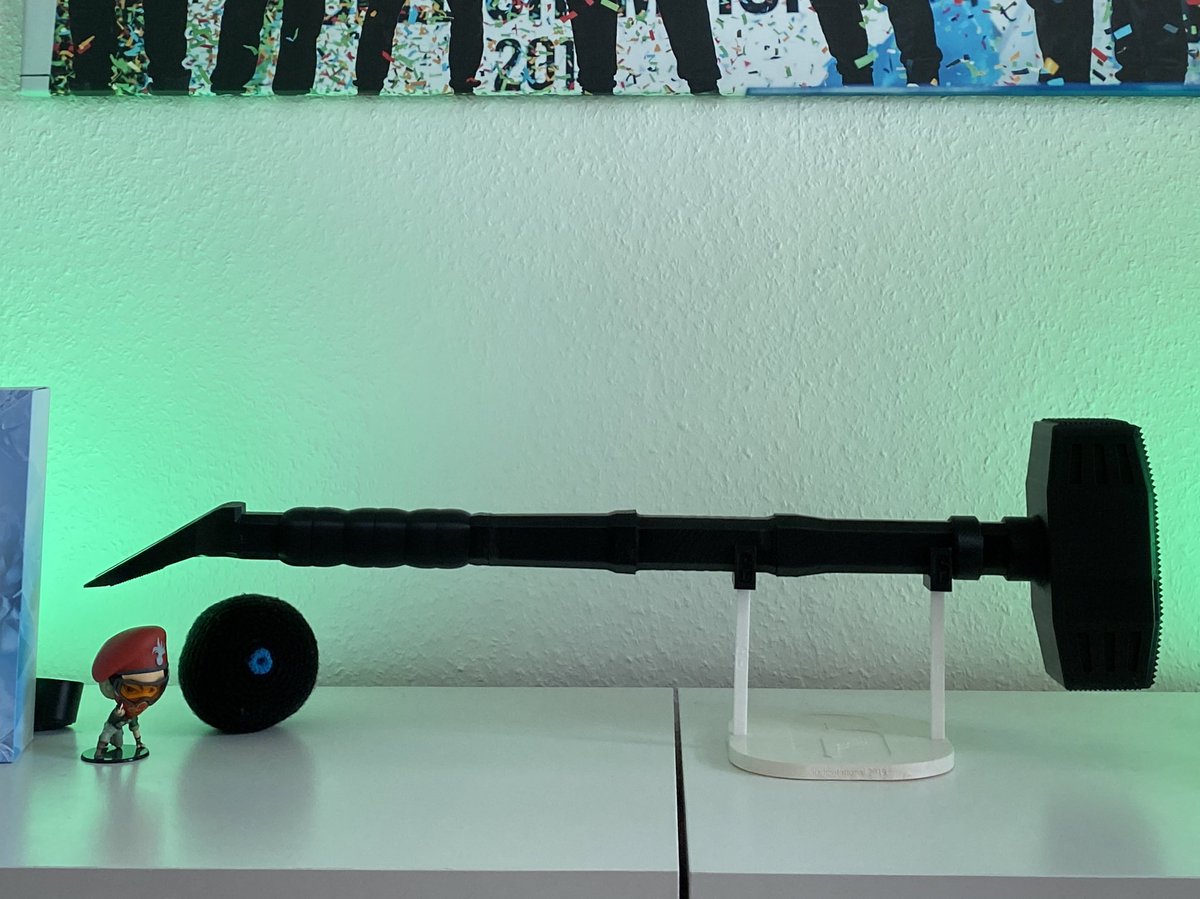 Final piece of my decorations came today 👌 Huge shoutout to <a href="/LoCaCola1893/">LocaCola | Luca</a> who printed 2 weeks straight 😂
