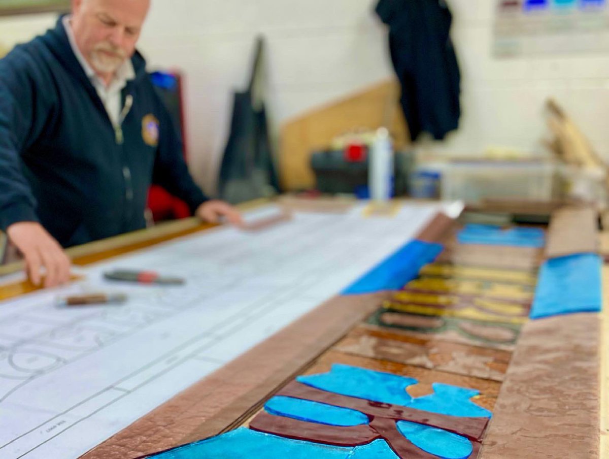 The Stained Leaded Glass Company tweet media