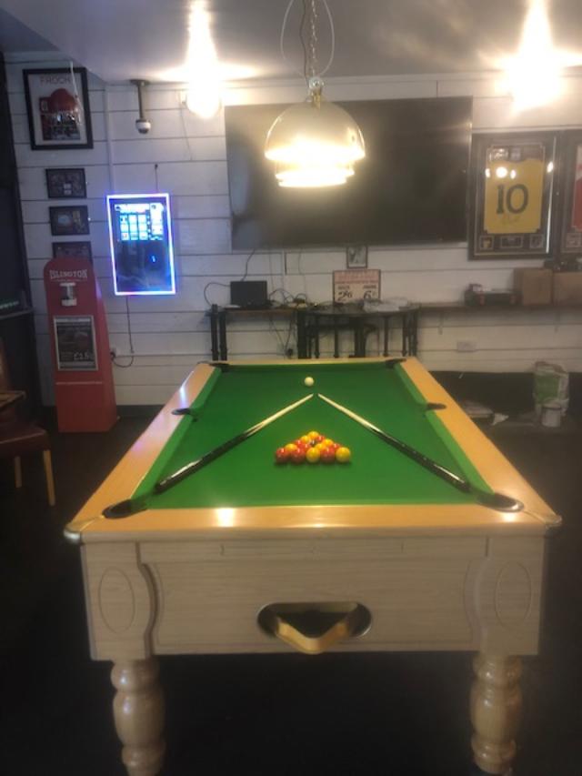 islingtonsport1's tweet photo. We're OPEN 10am till midnight, the POOL TABLE &amp; DARTS BOARD are back in use!! #NorthLondonsPremierSportsBar #Holloway #DeliciousFood #11BigScreens #islington #CheapDrinks #OutsideArea #CostaDelHolloway https://t.co/rwRDYEXHLK