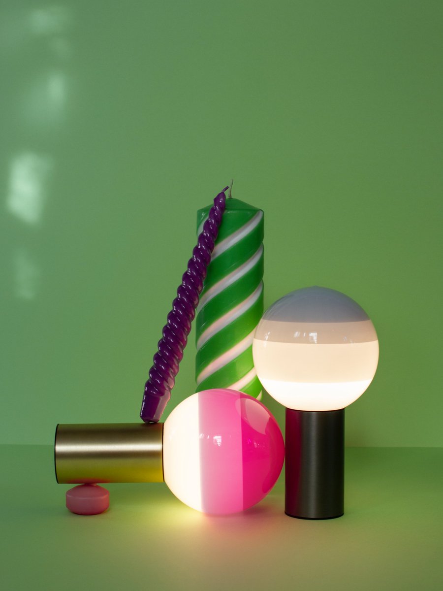 "My photographs, depicting candles and the Dipping Light collection of different shapes and colors, aim to create a harmony of light." Photographer Olga de la Iglesia

Discover the full series: bit.ly/3uPtq6y

#marset #marsetbcn