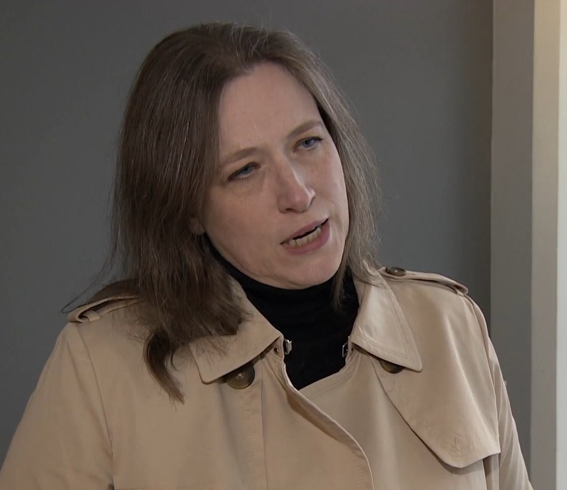 Eygló Harðardóttir = Aunt Lydia? 👀😱