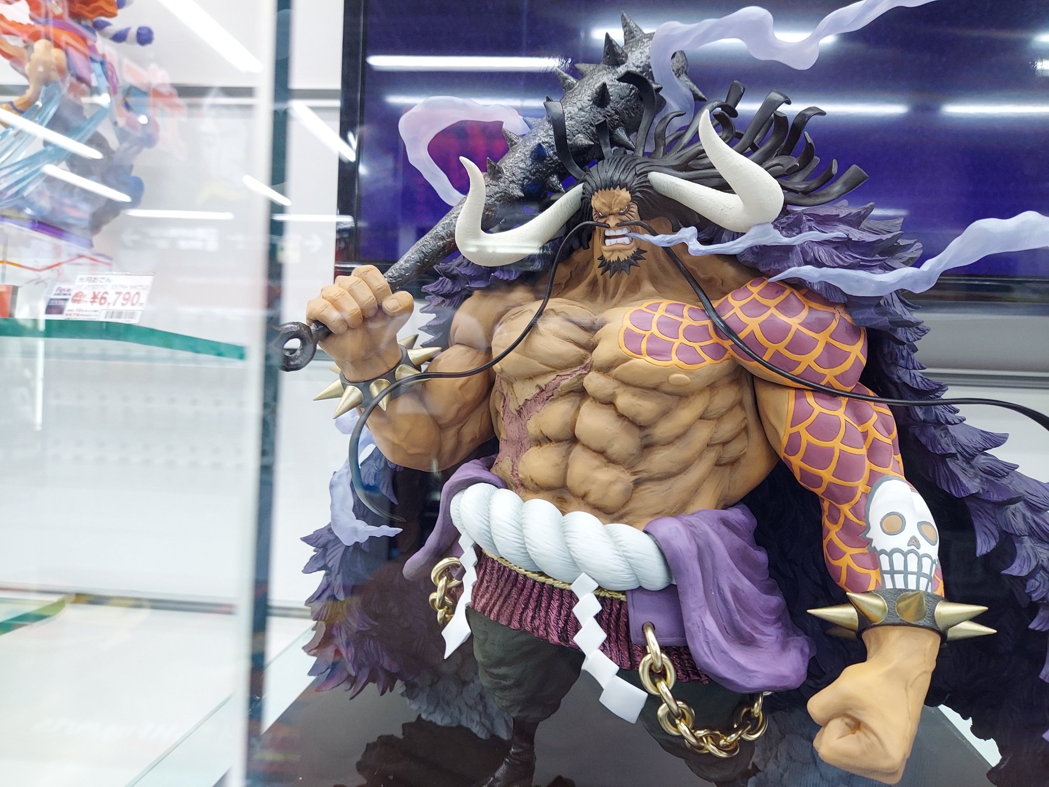 ゲルニカ ヨドバシakibaより フィギュアーツzero 百獣のカイドウ 先行展示を撮影してきました T Co Lcxikerekl Twitter