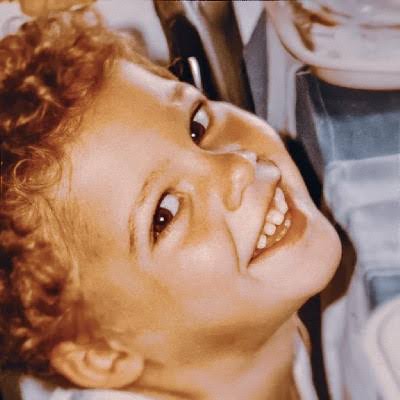 Elif Can (@87elifcan) on Twitter photo Biliyorum görmeyeceksin ama görürsen bana mesaj atmanı çok isterim bende sana hediyeni vereyim sana şiir yazdım doğum günün de görmeni çok isterim bana özelden mesaj atarsan çok mutlu olurum Doğum günün kutlu olsun Kerem abi🎂🎂
<a href="/KeremBursin/">Kerem Bürsin (Mavi Tik ;)</a> Biliyorum görmeyeceksin ama görürsen bana mesaj atmanı çok isterim bende sana hediyeni vereyim sana şiir yazdım doğum günün de görmeni çok isterim bana özelden mesaj atarsan çok mutlu olurum Doğum günün kutlu olsun Kerem abi🎂🎂
<a href="/KeremBursin/">Kerem Bürsin (Mavi Tik ;)</a>