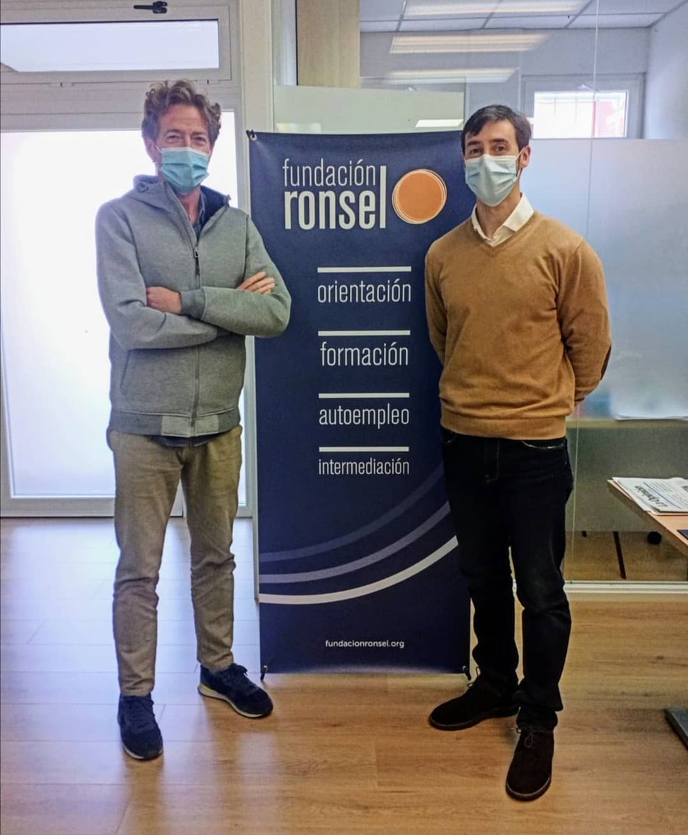 fundacionronsel's tweet photo. Seguimos apoyando a #emprendedores y #pymes de #Galicia. 

En este caso a través del programa de #MicrocréditosSociales que @ybspain y @endesa han puesto en marcha para apoyar a negocios afectados por la crisis del #Covid19. https://t.co/SHi6tuXuho
