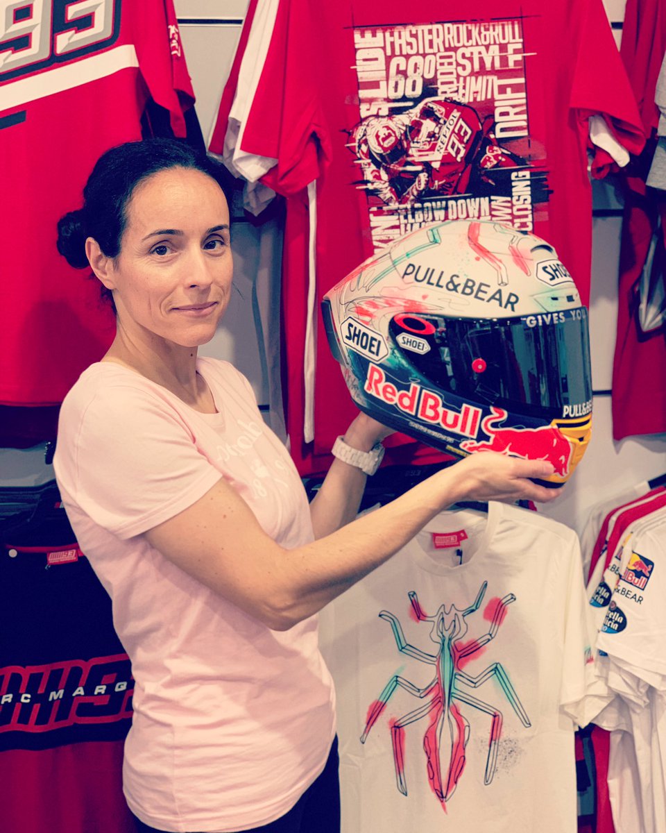 catarina93_73's tweet photo. @HRC_MotoGP @marcmarquez93 @polespargaro This one β€οΈπ
#SignatureHelmet #MM93 https://t.co/SJCvUQxUtF