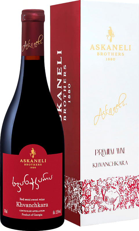 GeorgiaWineland's tweet photo. 🇬🇪☀ Khvanchkara-Comrade Stalin's favorite wine
Wine: Red-semi-sweet
Region: Racha-Georgia 
Grapes: Alexandrouli-Mujuretuli 
Manufacturer: Askaneli Brothers 
Strength: 1️⃣2️⃣,5️⃣
Volume: 0️⃣,7️⃣5️⃣ L 
Price from 4️⃣0️⃣ 💲
#Winelandgeorgia #wine #RedWine https://t.co/U2XrUHD3Y6