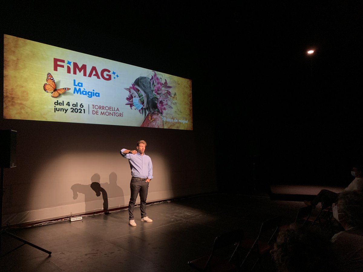 fimagmagia's tweet photo. ✨ Durant la 2a part dels showcases de #FIMAGPRO’21 els programadors han pogut conèixer en directe a:
⭐ Estefania Galera / Josep Vidal / Pau Segalés / Gonzalo Albiñana / Sergi Armentano / Álex Navarro i Raúl Alegría.
🎦Per a visualitzar més vídeos / fotos, seguir-nos a IG & FB! https://t.co/vvgd73VqyL