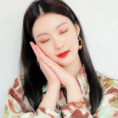 lucy thinker (@lucythnkr) on Twitter photo 