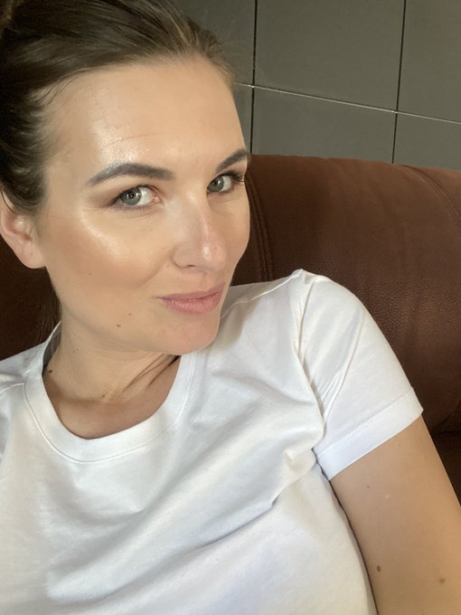 New video coming soon on onlyfans/JeniferJane ‼️❤️ https://t.co/N5V7Bb343D