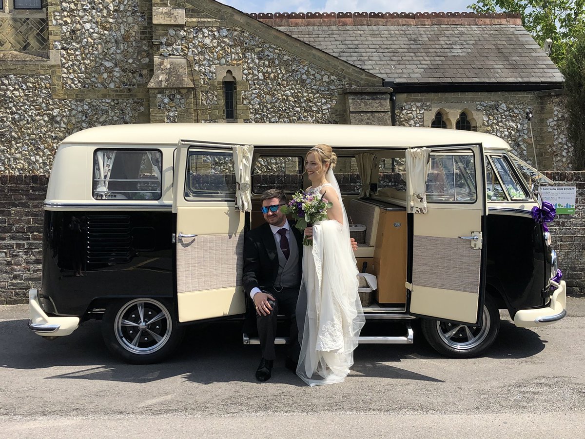 splittywedding's tweet photo. Forgot to post this up at the time! Wedding No2 from end of May @langstonequays  #wedding #weddingday #justmarried #haylingisland #Portsmouth #Hampshire #weddingdress #weddingcar https://t.co/nqk7qApDw6