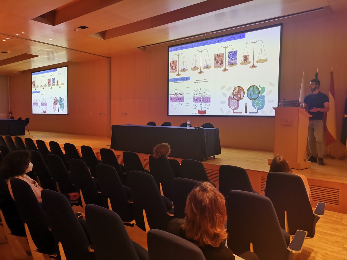 CIPFciencia's tweet photo. Amazing seminar by Carlos M. Cuesta about the impact of chronic alcohol abuse in Gut Microbiota and Intestine. Chronic ethanol consumption reduces the microbiota diversity and induces an inflammatory response in the intestinal tract with damage of the mucosa #Friday #CIPFSeminars https://t.co/jfOJXiMrDf