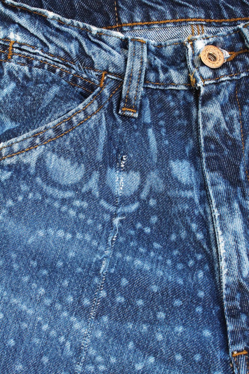 tonellosrl's tweet photo. • The difference lies in details •
The accuracy of #THELaser meets the Japanese art of kimono and origami, on denim!
(only 9 liters of water were used for this denim pant thanks to THE Laser and The All-In-One System technology.)
#denimdesign #laserfinishing #japan #kimono https://t.co/xAItqs3uBr
