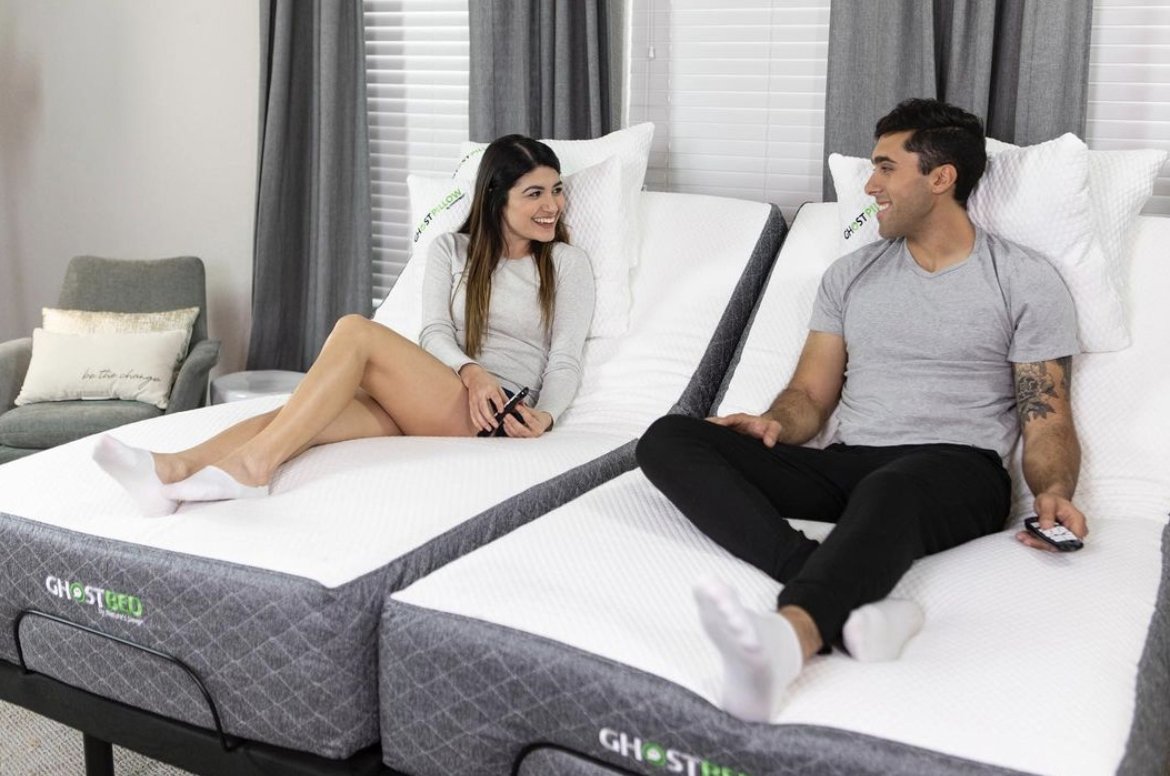 LuckyDiem's tweet photo. LuckyDiem conformed to @theghostbed's risk-free ways and in the last month on our network we drove more than 122,000 impressions to GhostBed, generating over $20,000 in sales!

Reach out to us today to see how we can conform to your business, risk-free! https://t.co/DW6mm4YLUs