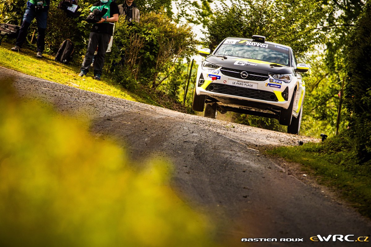 📰 Impressive class win for the Corsa Rally4 in France

Opel Motorsport's strong showing at Rallye du Touquet was rounded off by the class victory of the new Corsa Rally4 in the RC4 category with Stéphane Lefebvre and co-driver Gilles De Turckheim

📸 <a href="/eWRCresults/">eWRC-results</a>