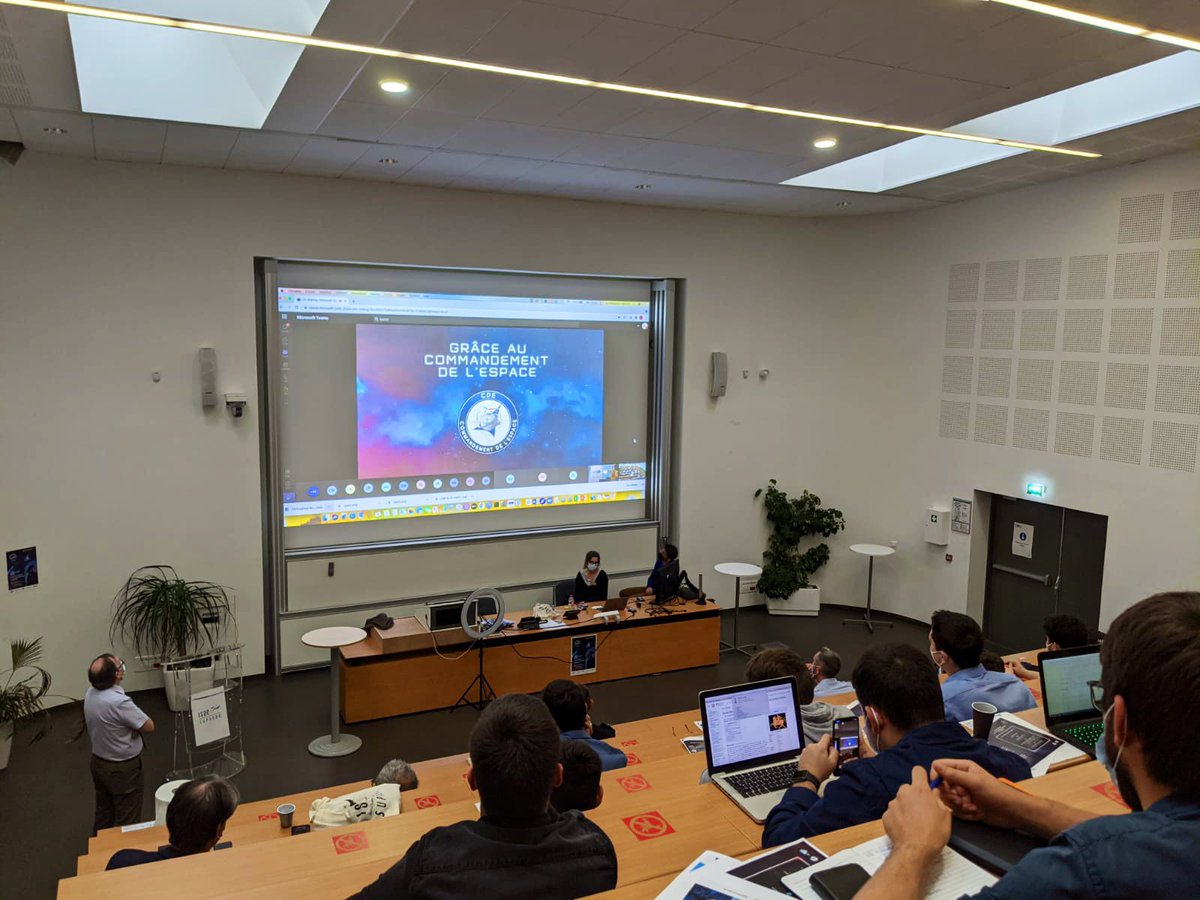 ISAE_officiel's tweet photo. Et c’eeeest parti pour @DefInSpace, 1er #hackathon du Commandement de l’#Espace ! Organisé localement par @ISAE_officiel, en collaboration avec @CSUT_Officiel & @universeh_eu 🚀 #definspace2021 @DGA @Armees_Gouv @AerospaceValley https://t.co/hiTyg48C0m