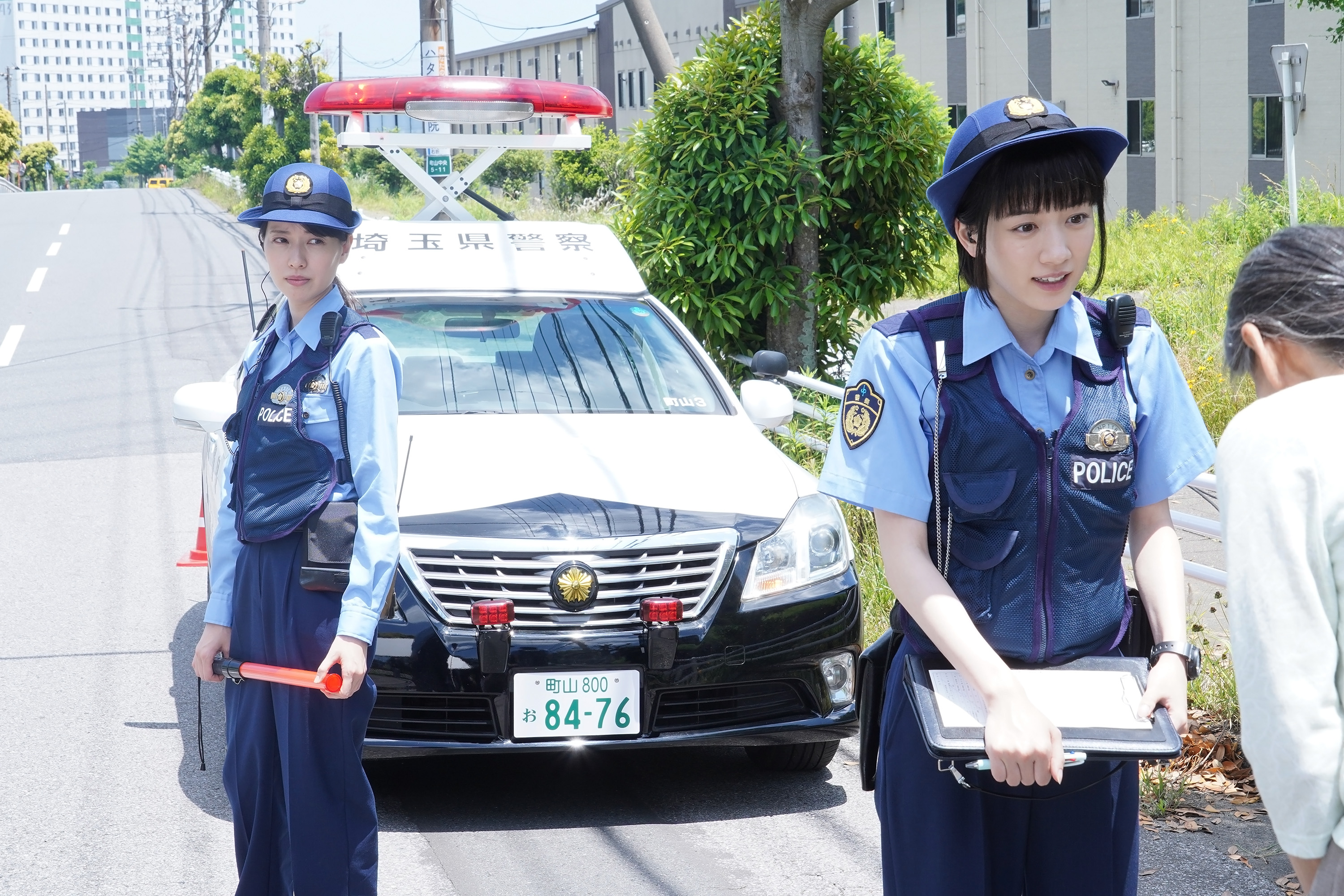 ハコヅメ ～たたかう！交番女子～ DVD 全5巻セット 戸田恵梨香 永野芽郁 写真）今夜スタート『ハコヅメ』 戸田恵梨香＆永野芽郁ダブル