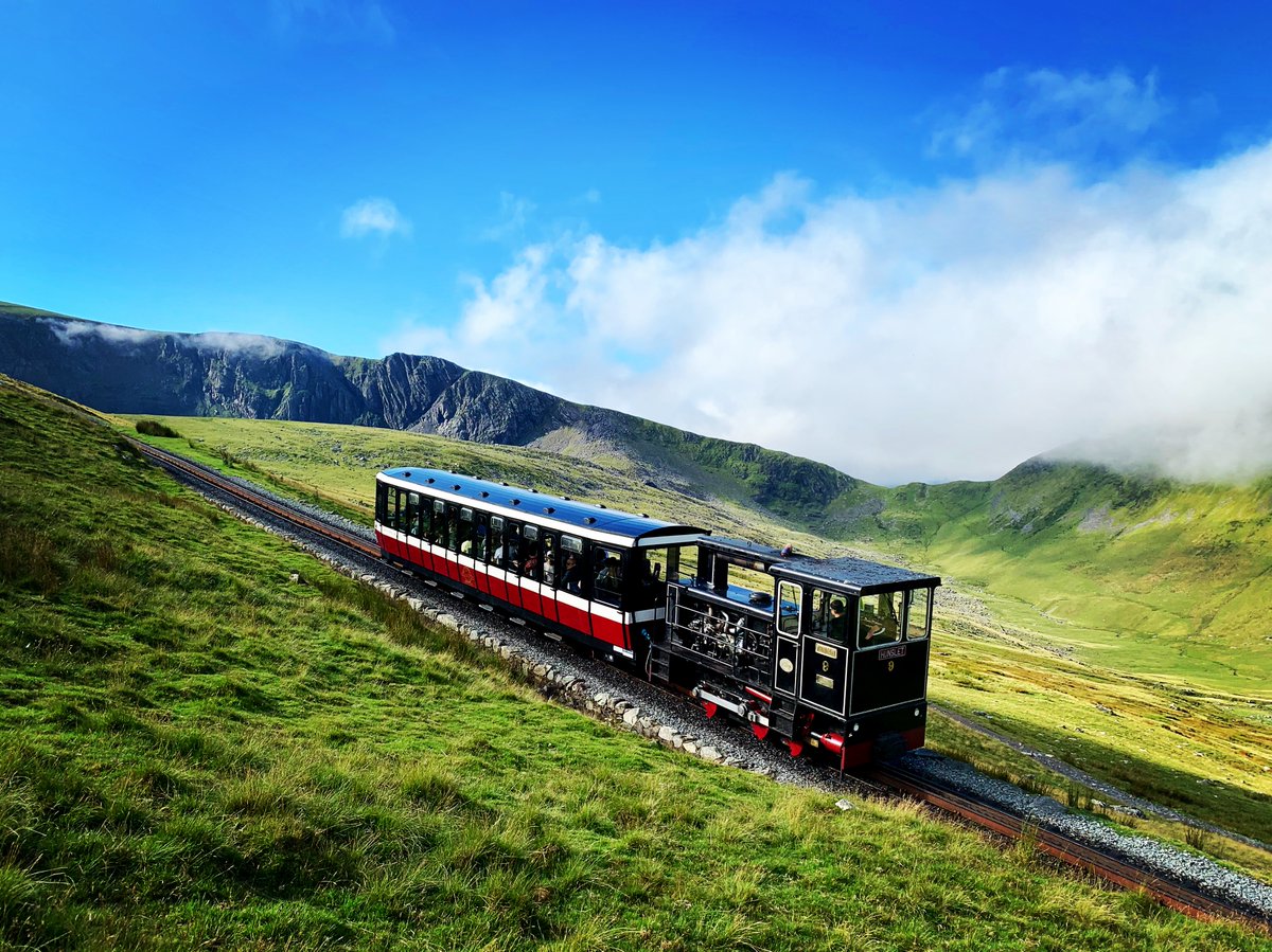 Snowdon Mountain Railway / Rheilffordd yr Wyddfa tweet media