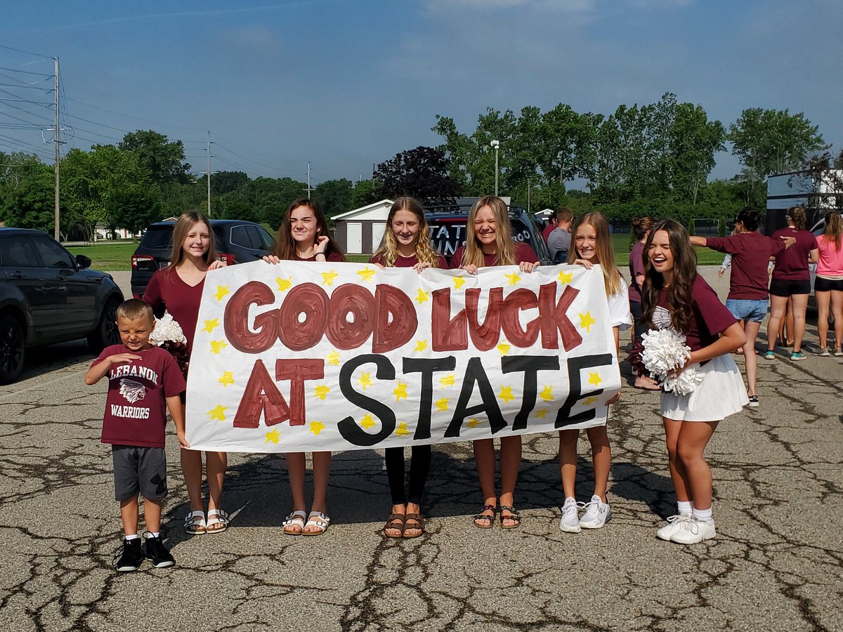 Lebanon_cheer's tweet image. So glad we could be a part of the state send-off! We are cheering for you ladies!  Good luck, Faith, Hope, Grace, and Alynna!  #theyrunfast @martincollier10 @Warriors_Track @LHSWarriorsXC 🎉🎉🎉