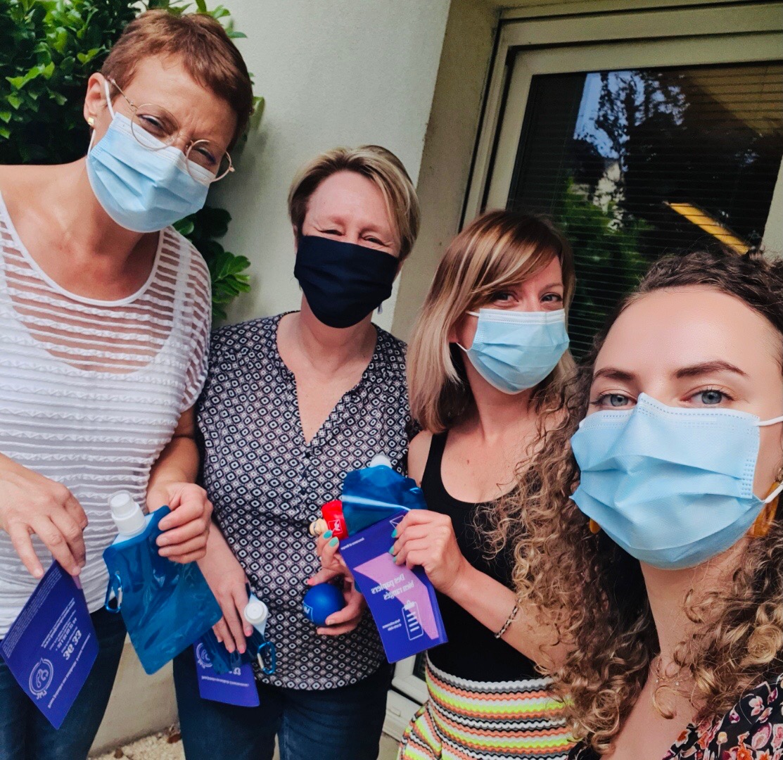 On bascule dans le Grand-Est avec <a href="/ColsonWhitney/">Whitney Colson</a> qui s'est rendu dans l'Agence <a href="/AXA/">AXA</a> de Alain Kott à Colmar. 
Collectivement, ils ont décidé de mettre en place une campagne de phoning autour de Ma Protection Accident pour sensibiliser les clients aux accidents domestiques 🎯