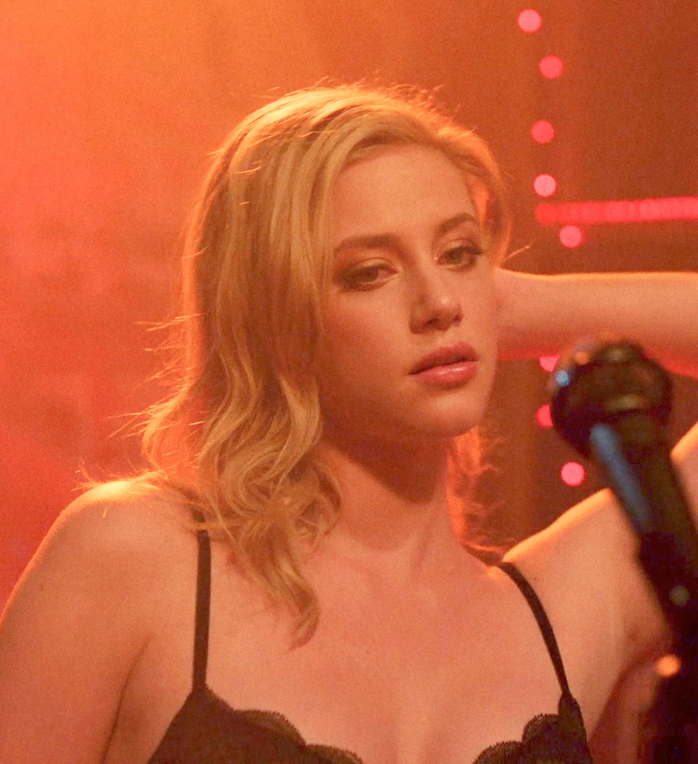 best of betty cooper (@bettypics) on Twitter photo 