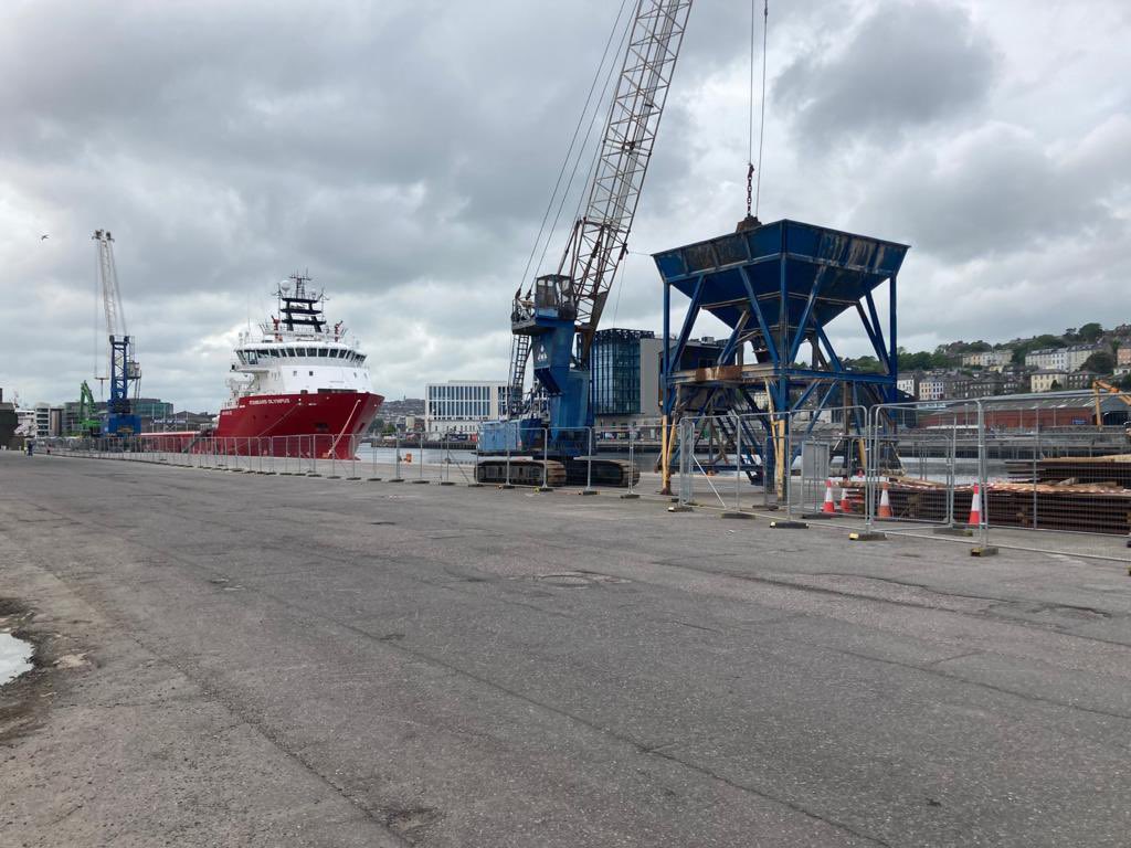PortofCork's tweet photo. In the interest of public safety &amp; to be able to accommodate the Port’s commercial shipping traffic in a safe and efficient manner, the Port has fenced off sections of #Cork city quays around berthed commercial vessels, plant or Port equipment &amp; cargo stored on the quays. ⬇️ https://t.co/cvVjM7VMAh
