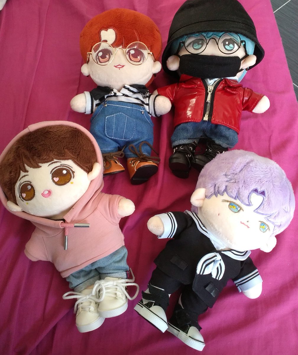 shippaipentagon's tweet photo. Binnie arrived! @Hanppangman 

He joins his older brothers: Kookie, Syub, and JJ (Jinho). https://t.co/fLnJca4bZp
