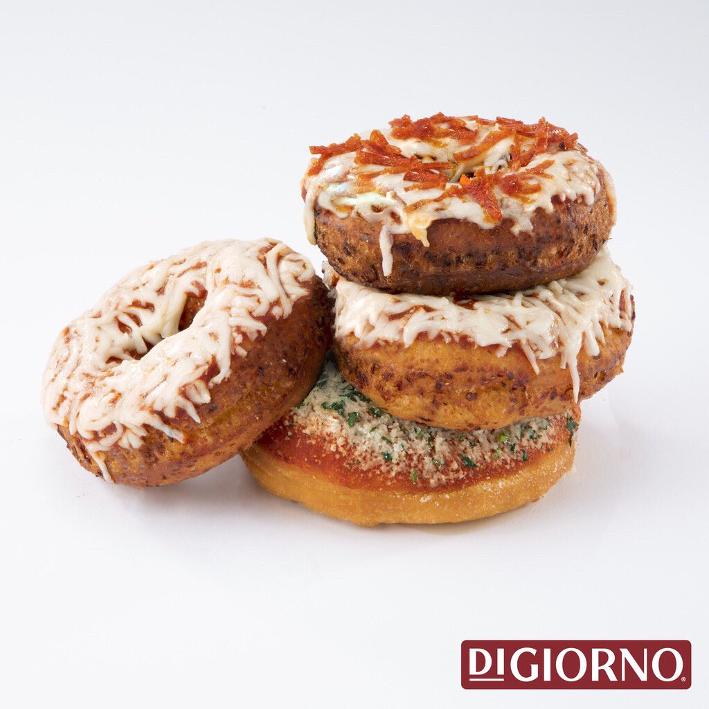 DiGiorno tweet media