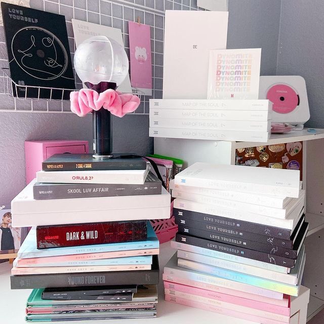 christaline_'s tweet photo. GIVEAWAY UNSEALED ALBUM 💘
or saldo 140K | $10 | ₱450

• follow me + @SafeMoonRich
• retweet this 
 
end in 24 hours. https://t.co/BNqyeujPBv