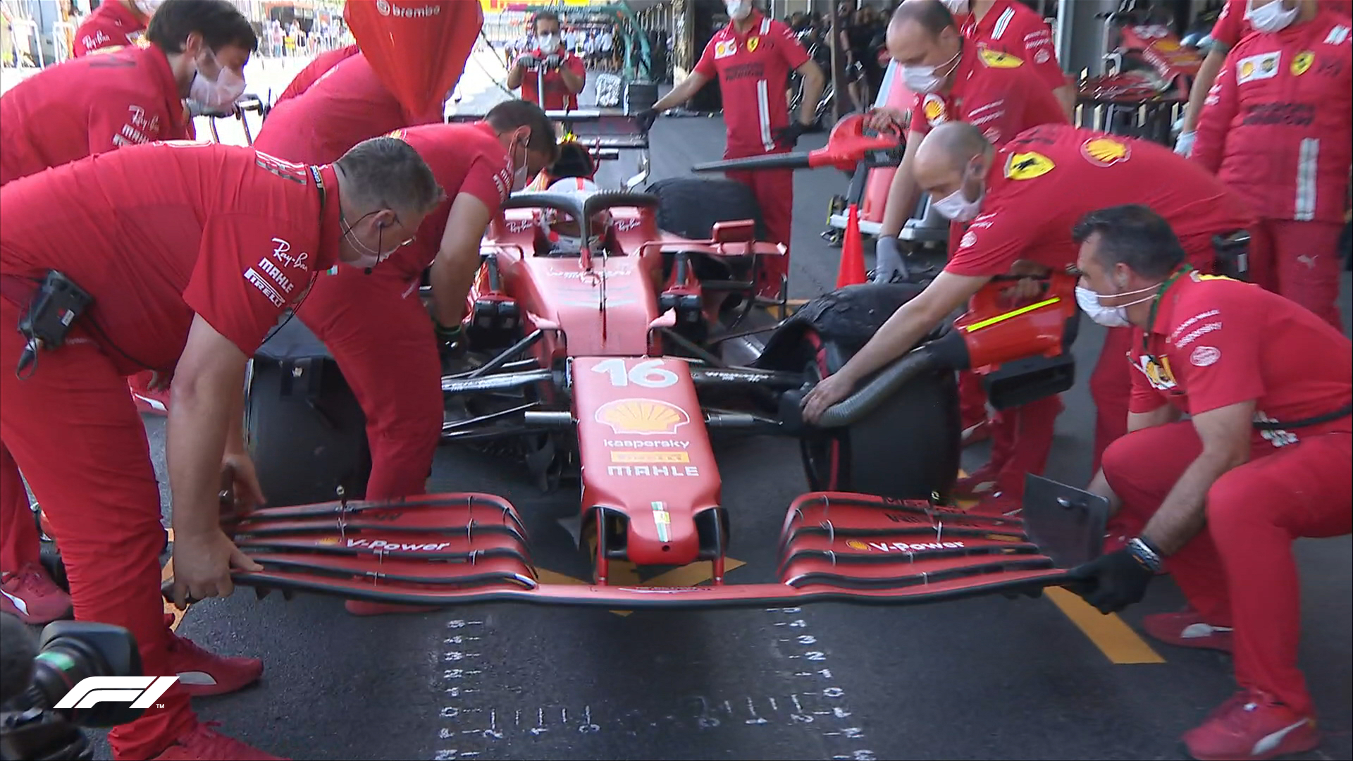 Formula 1 on Twitter "The ScuderiaFerrari driver made it back to the pits 💪 AzerbaijanGP 🇦🇿 