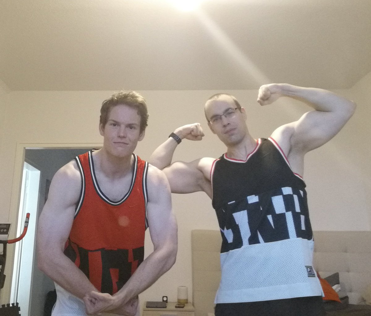 Wir trainieren schon fleißig für Hercules, was Morgen Abend gestreamt wird! 💪🏻