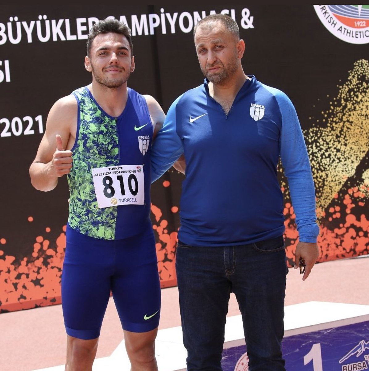 Bursa’da devam eden Turkcell Türkiye Büyükler ve U23 Atletizm Şampiyonası’nda, finansal destek sağladığımız sporcularımızdan Umut Uysal 100 metrede gerçekleştirdiği 10.39’luk derecesiyle kendisine ait U20 Türkiye rekorunu yeniledi. Tebrikler Umut👏🏽👏🏽👏🏽  @AtletizmTAF  <a href="/EnkaSpor/">ENKA Spor Kulübü / ENKA Sports Club /</a>