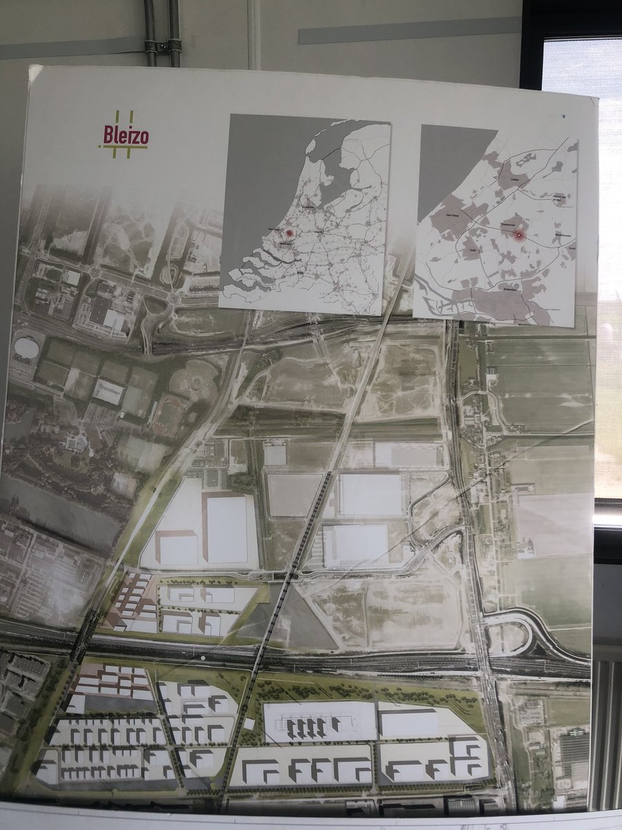 Statenleden Peter van Waaij en René van Hemert <a href="/zuid_holland/">Provincie Zuid-Holland</a> op werkbezoek bij Bleizo West <a href="/gemZoetermeer/">Gemeente Zoetermeer</a> <a href="/Lansingerland/">Gem. Lansingerland</a> Collega <a href="/FortuynS/">Simon Fortuyn</a> verteld over deze unieke locatie voor een prachtige gebiedsontwikkeling bij een HOV <a href="/StationLL_Zmeer/">Station LL-Z'meer</a> #innovatie #wonen #campus <a href="/iedema/">Jan Iedema | Wethouder Zoetermeer</a>