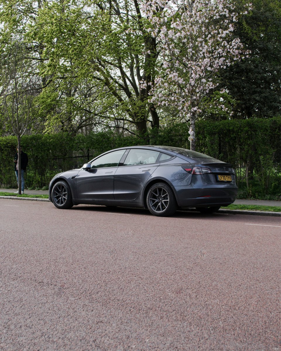 TheMstrBrothers's tweet image. New video out today on the efficiency difference with the aero wheel covers on, and off. Also, whoever can spot Shaan first wins.

__________
#teslamodel3 #teslamodel3refresh #teslamodel3longrange #teslacar #teslacars #teslalife #teslaowner #teslamotors #TeslaModel3