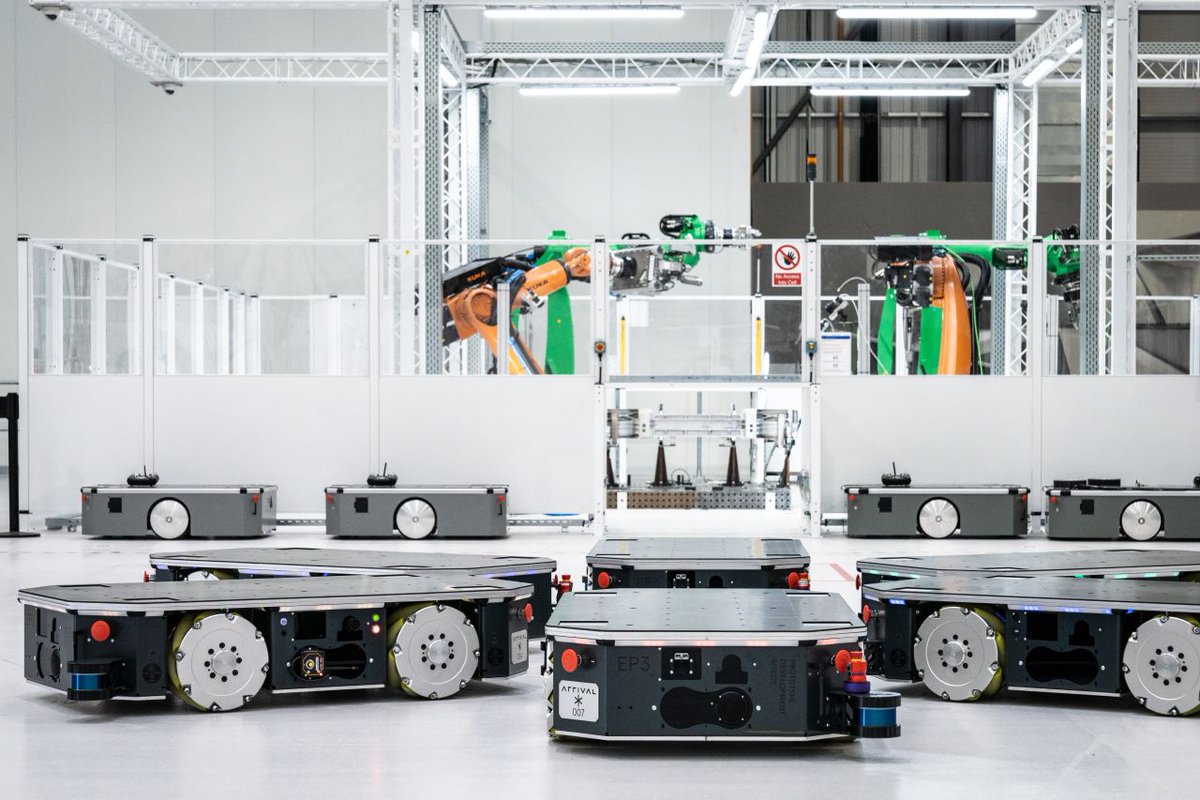 WevolverApp's tweet image. Mobile robotics are one of the core enabling technologies of the #Microfactory. Unlike conventional #automotive #manufacturing facilities, the conveyor belt is replaced by these #mobilerobots which #transport components from cell to cell.

Image source: @arrival 

#robotics #tech