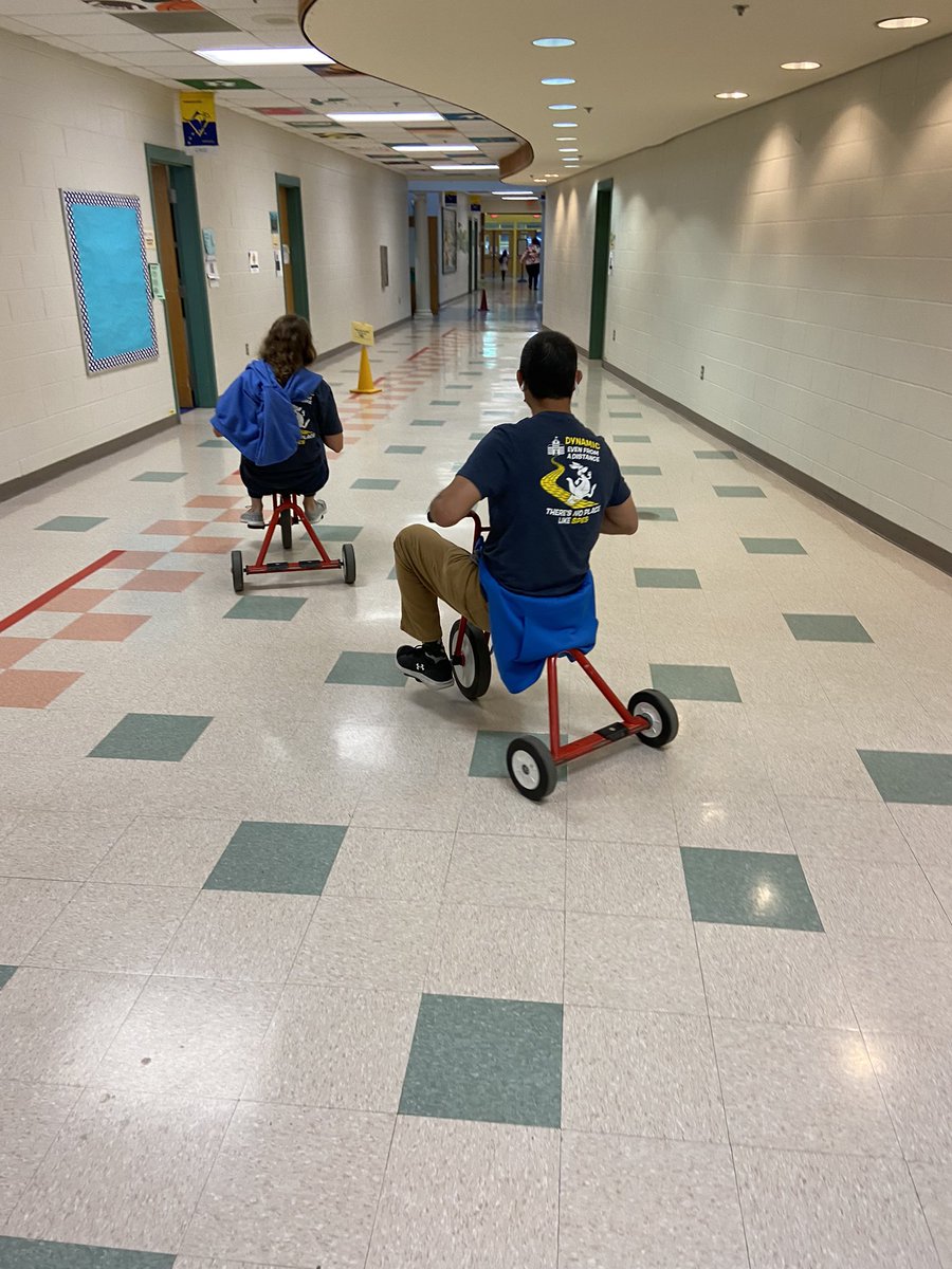 TheParkSPESelem's tweet image. Happy Friday! Mrs. Shifflett and Mr. Favale had a blast visiting every classroom during breakfast this morning 😁 🚲 Such a great way to start the day!  #TheresNoPlaceLikeSPES