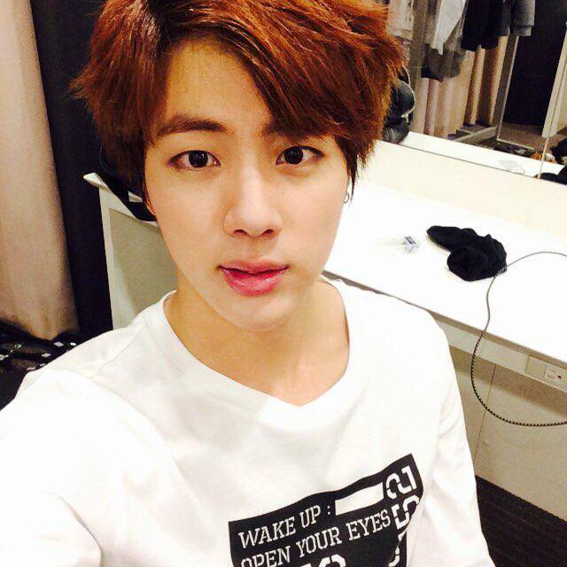 AwakeWinter_Jin's tweet photo. 🌕[#Stream_Jin] 210604

Jin x Butter Sp0tify str3aming now begins. Join us and drop your ss below!!

📎https://t.co/b3Z1hkKHWi

#SEOKJIN #방탄소년단진 @BTS_twt https://t.co/1OjIp97CP5