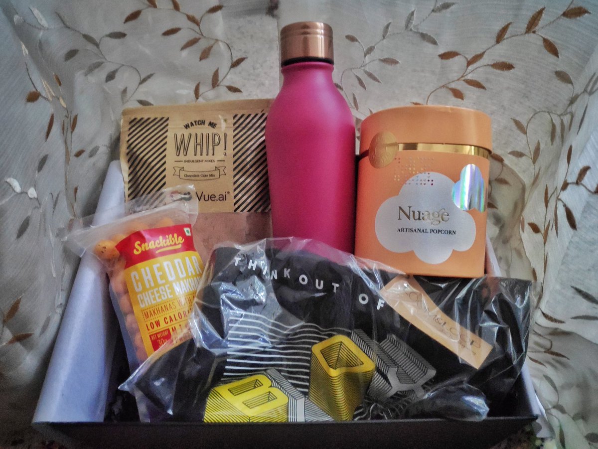 pavithrakswamy's tweet image. How amazing is this Blox Box from @MadStreetDen?! Perfect timing, too. #TGIF

Watch out for @BloxAI. #GetBlox