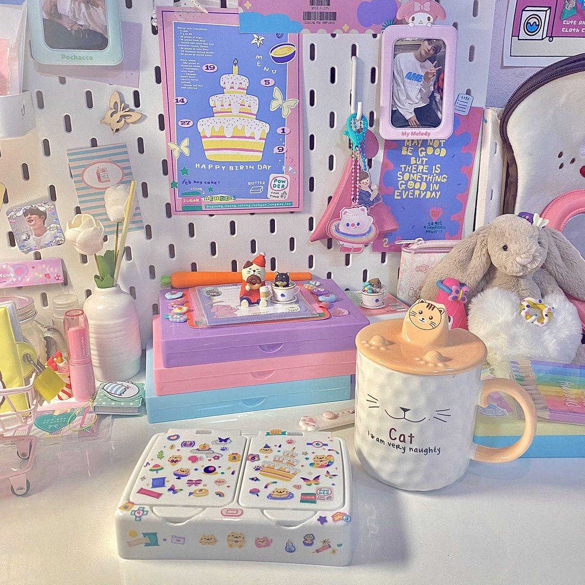 wadfunmai's tweet photo. สติ๊กเกอร์ลายใหม่ colorcutecat ใกล้คลอดแล้วค้าบ +แปะลายnumberด้วย 
(ﾉ>ω<)ﾉ｡･:*:🪁🥣🎀⭐️🍬｡･:*:･ﾟ’☆
ไว้จะมาแจ้งวันลงฟอร์มอีกทีนะค้าบ ฝากน้องๆไว้ในอ้อมอกอ้อมใจกันด้วยนะงับ! https://t.co/L9tmQbiDsp