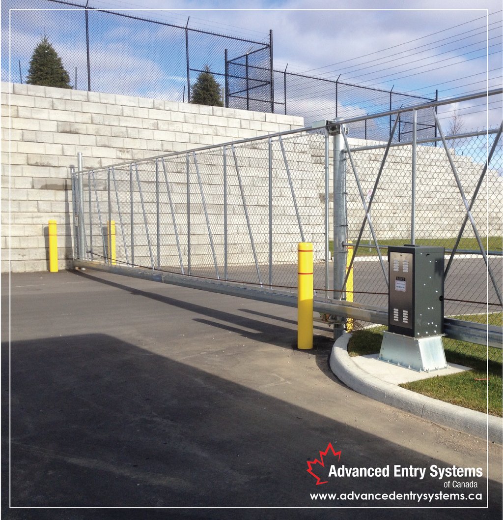 RomaFence's tweet image. Automate Your Gate This Summer! 👷 🛠️ #AES #automateyourgate #gates #slidegate #installation #automation #industrial #summer #summerprojects