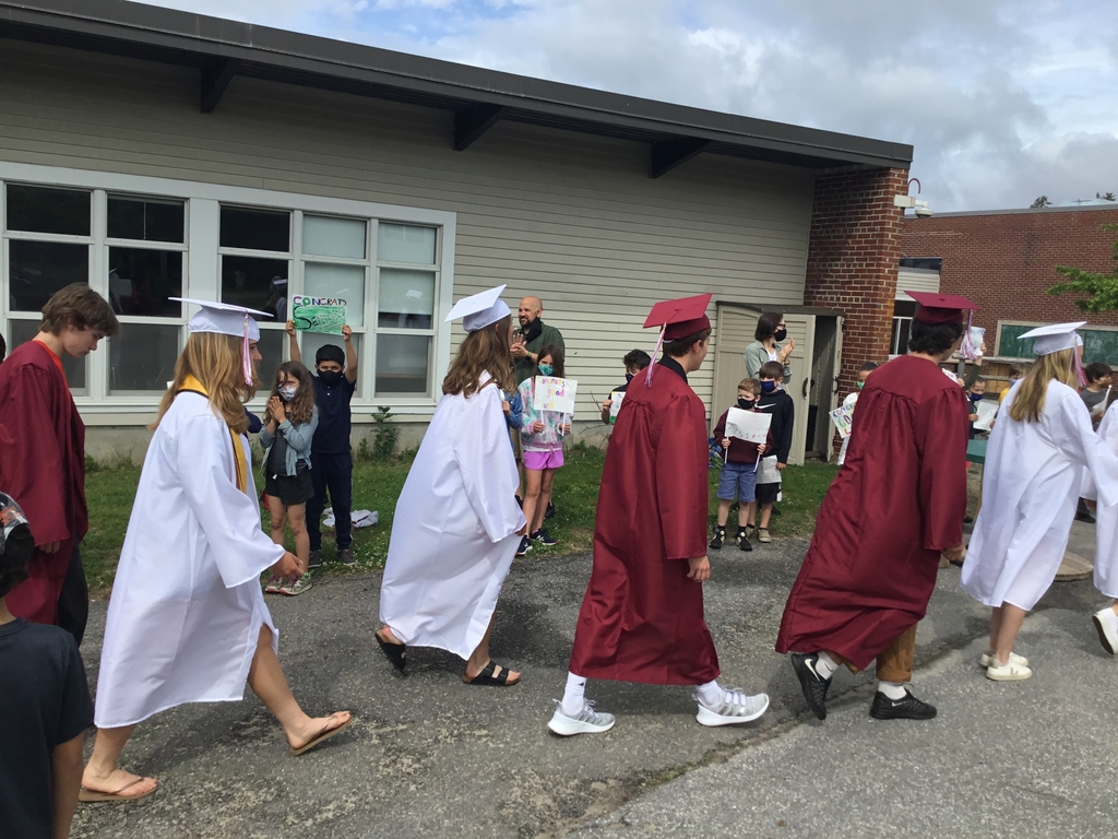 One of the greatest #CESchools traditions continues this year. #PondCoveSchool students line the playground to cheer for our Seniors as they walk through our campus to celebrate graduation. What a way to start a Friday!