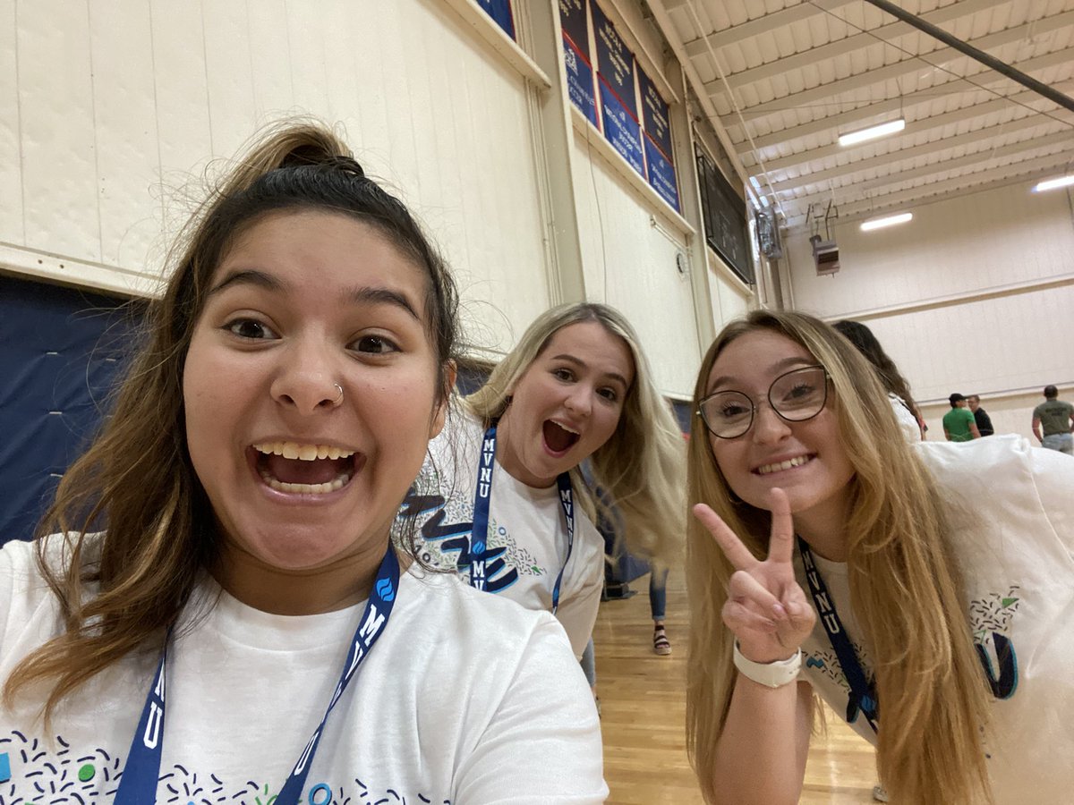 MVNUSGA's tweet photo. if you see us at NSO come say hi 😤 https://t.co/WBAjZJQPiw