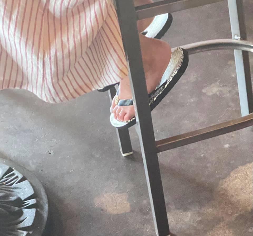 Cordovah_Capri's tweet photo. @HoustonTX @houmayor @pourbehaviortx  the man standing was denied entry due to his sandals because of a dress code. But the Caucasian people got to go in with the same thing on. This is not the first, second, third or fourth time it’s happened against people of color. Fit it now. https://t.co/sswThd0hyg