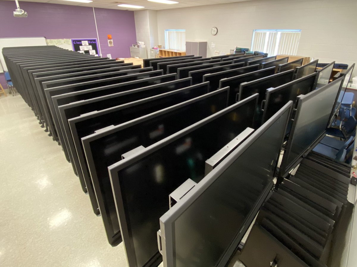 wkingbg's tweet image. Our new @Promethean touch-panels arrived 13 days ago 🚚 and as of this afternoon all 217 have been assembled and delivered! 💪🏼 A big shoutout to the @bgisd maintenance team for assisting us with delivery🤛🏻. On to the next phase! ➡️ #TechCrossFit #TechIsWorthTheEffort