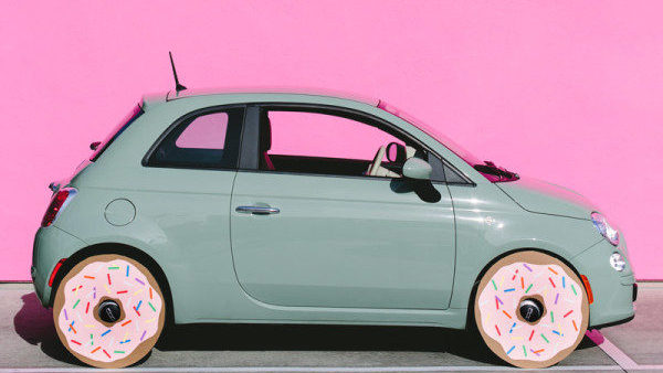 SimpleTire's tweet photo. It's #NationalDonutDay so to celebrate make sure to check the air in your donut spare. 

📸: @studiodiy

https://t.co/P0CdTQChwL

#SimpleTire #Donutsfordays #Checkyourtires https://t.co/6EqJgzJepl