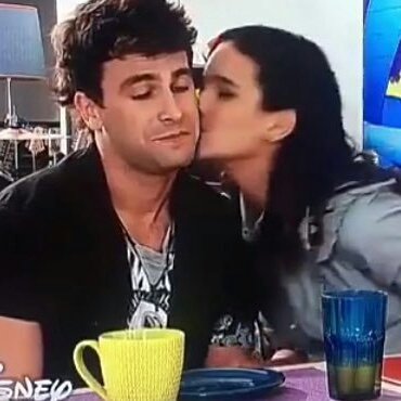 maleygassiempre's tweet photo. Un saludito para tod@s y en especial para todos lo q aman y extrañan a la hermosa, tierna y gran pareja de Pelfi.😍🥰♥️ https://t.co/X5bpzZPe9V
