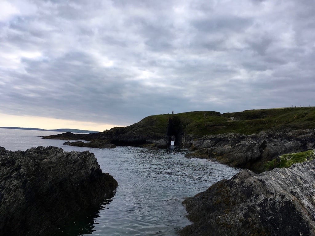 greenpeaceSTHLM's tweet photo. Share you ocean memories! Our volunteer Linda tells about Devil's Hole on the southwest coast of Ireland. "The dramatic coastline makes you feel very small next to the ocean. There is really nothing ahead of you but ocean."
#oceantribute #bbnj #gpnvol #WorldOceansDay #30x30 https://t.co/JkmrzgJYe0