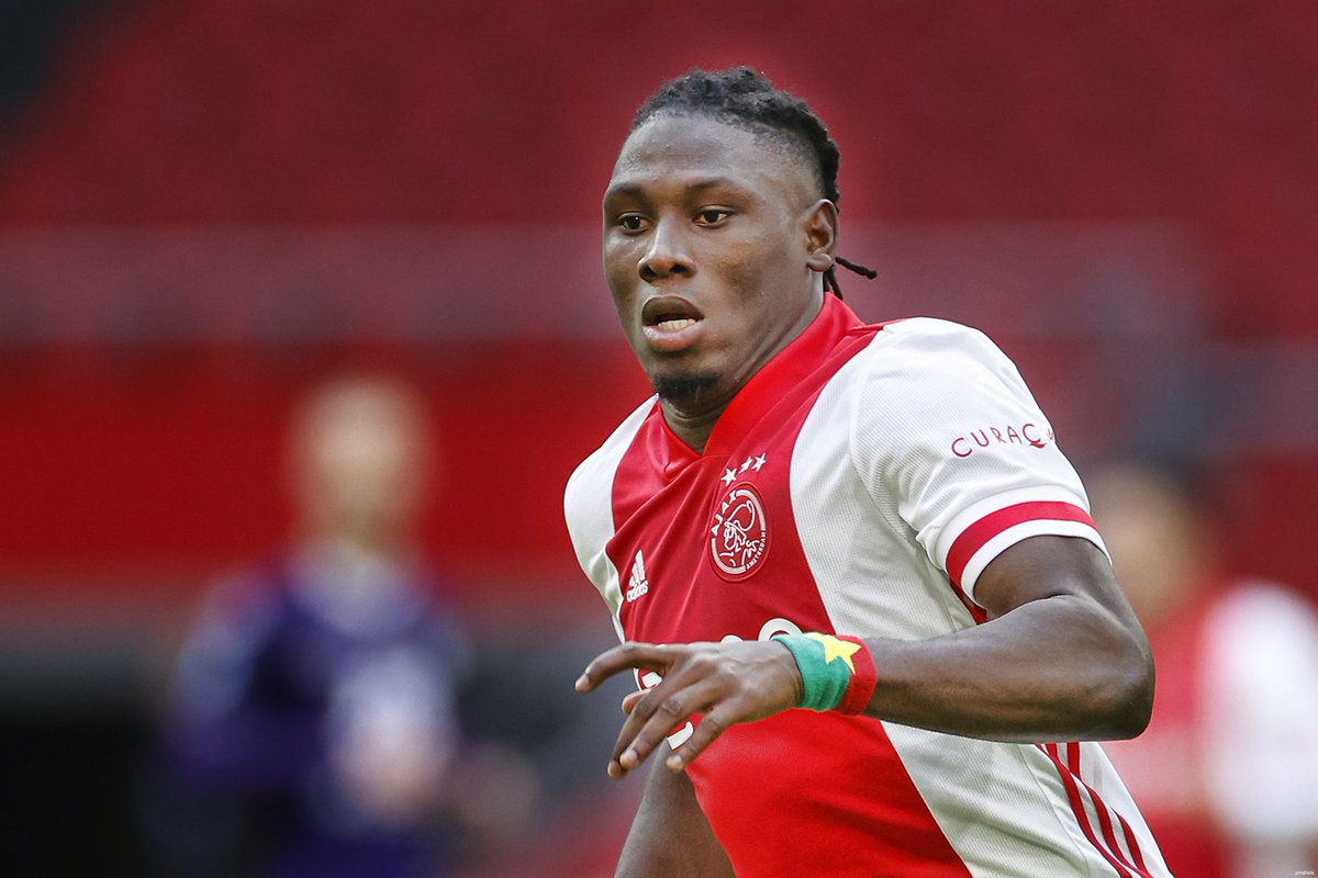 Ajaxshowtimecom's tweet photo. Geruchtenmolen: 'Traoré wekt interesse van Shakhtar Donetsk' https://t.co/mxN0Qp4o3t https://t.co/VEtV8IXy0i