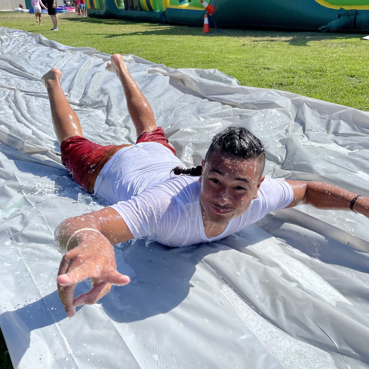 OrangewoodAcad's tweet photo. Summer is officially here! ☀️🕶🎉

✌️ Goodbye, 2020-2021! You were certainly one for the books.

Students, you never gave up; you are truly an inspiration to all of us. Thank you. We love you!
💚🖤 https://t.co/VZjKmitxoW
