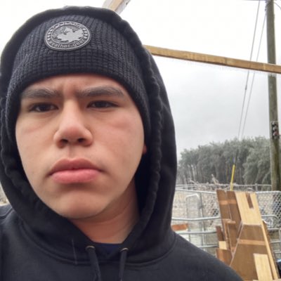 Angelituu's tweet photo. #NewProfilePic https://t.co/NilK21cg9G