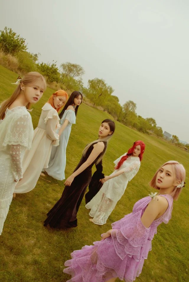 zerotokorea's tweet photo. #PIXY decided to celebrate the 100 days passed since their debut by dropping a performance MV for their track "Moon"!!
📹: https://t.co/SpXh404EXb
#moon #performanceMV #100daysofpixy #100daysofdebut #rookie #02Knews #KPOP #idol https://t.co/z0zUaFtNEo